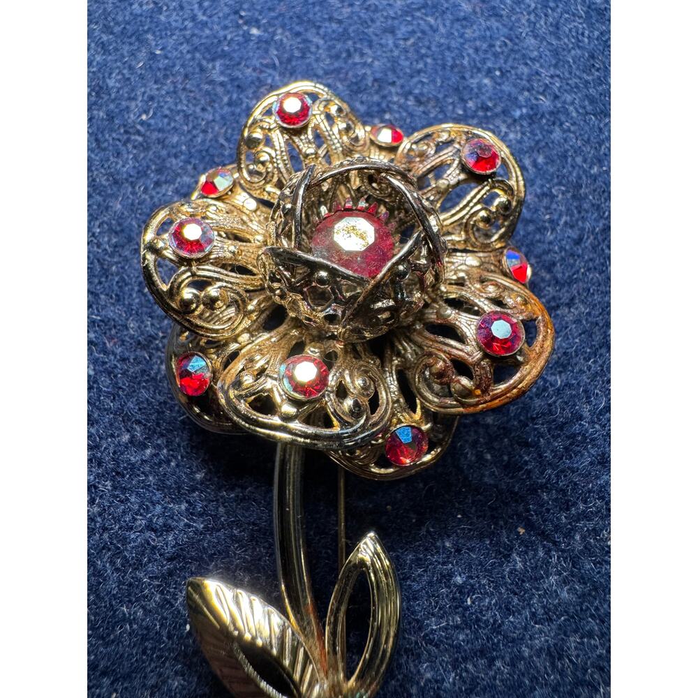 Vintage Sarah Coventry Rhinestone Flower Statement Brooch - Picture 4 of 6